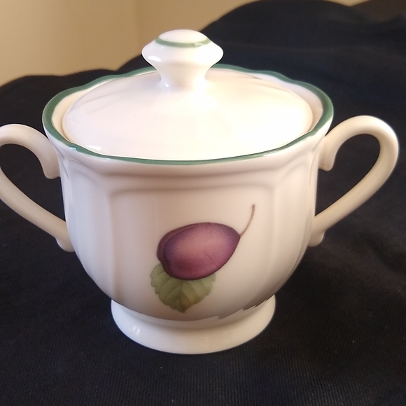 Epoch Market Day Service Set - Picture 3 of 10